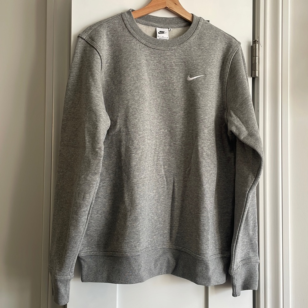 NWT Nike sweatshirt